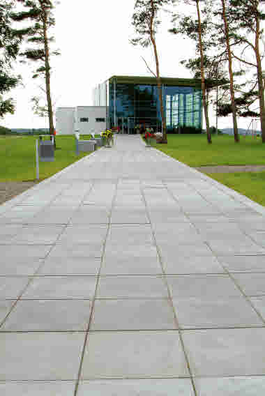 Premium-MB-03.jpg