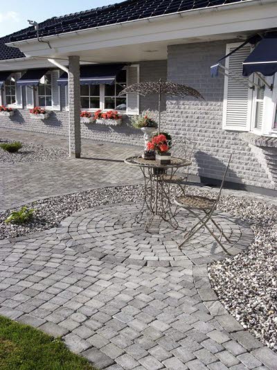 S:t Eriks® marksten, Rustik struktur i miljö, grafit mix